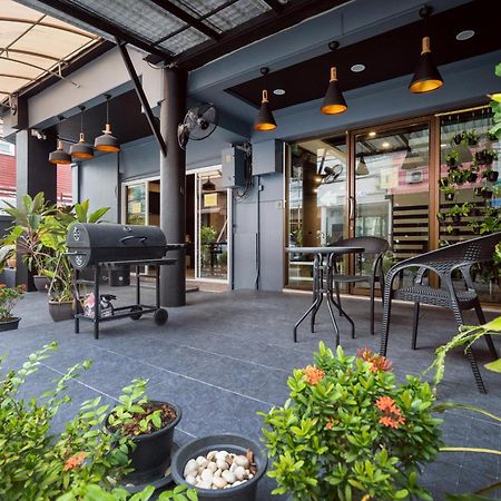 Black Pantera Hostel Patong Εξωτερικό φωτογραφία