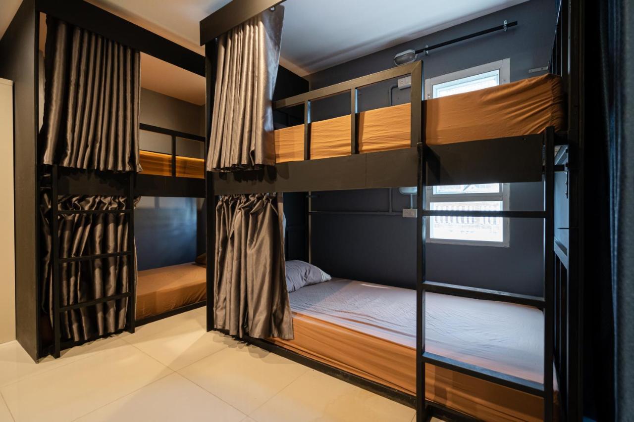 Black Pantera Hostel Patong Εξωτερικό φωτογραφία