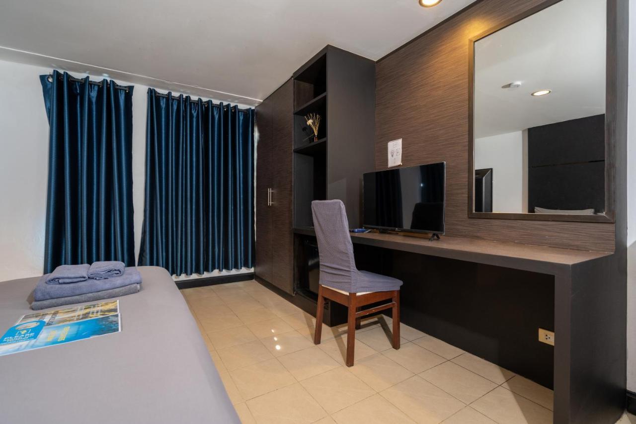 Black Pantera Hostel Patong Εξωτερικό φωτογραφία