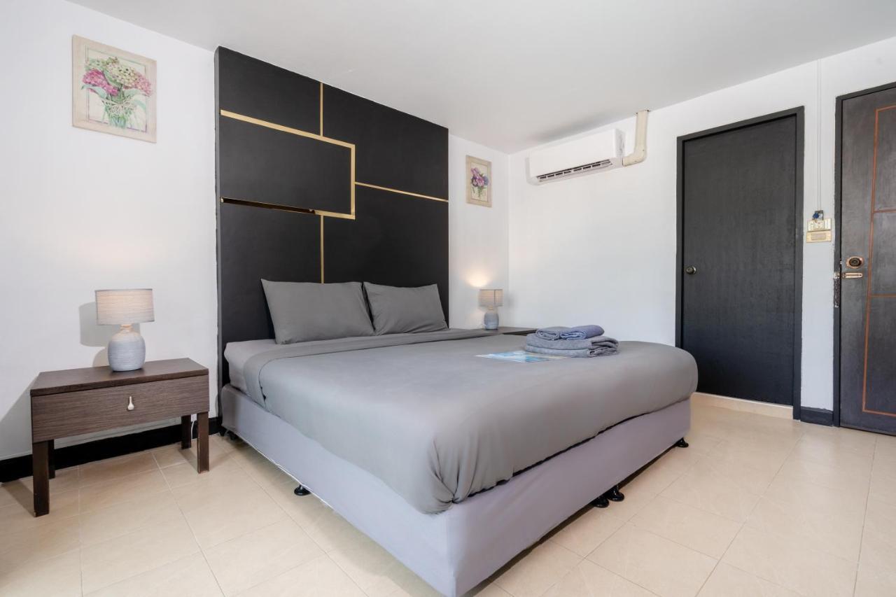 Black Pantera Hostel Patong Εξωτερικό φωτογραφία
