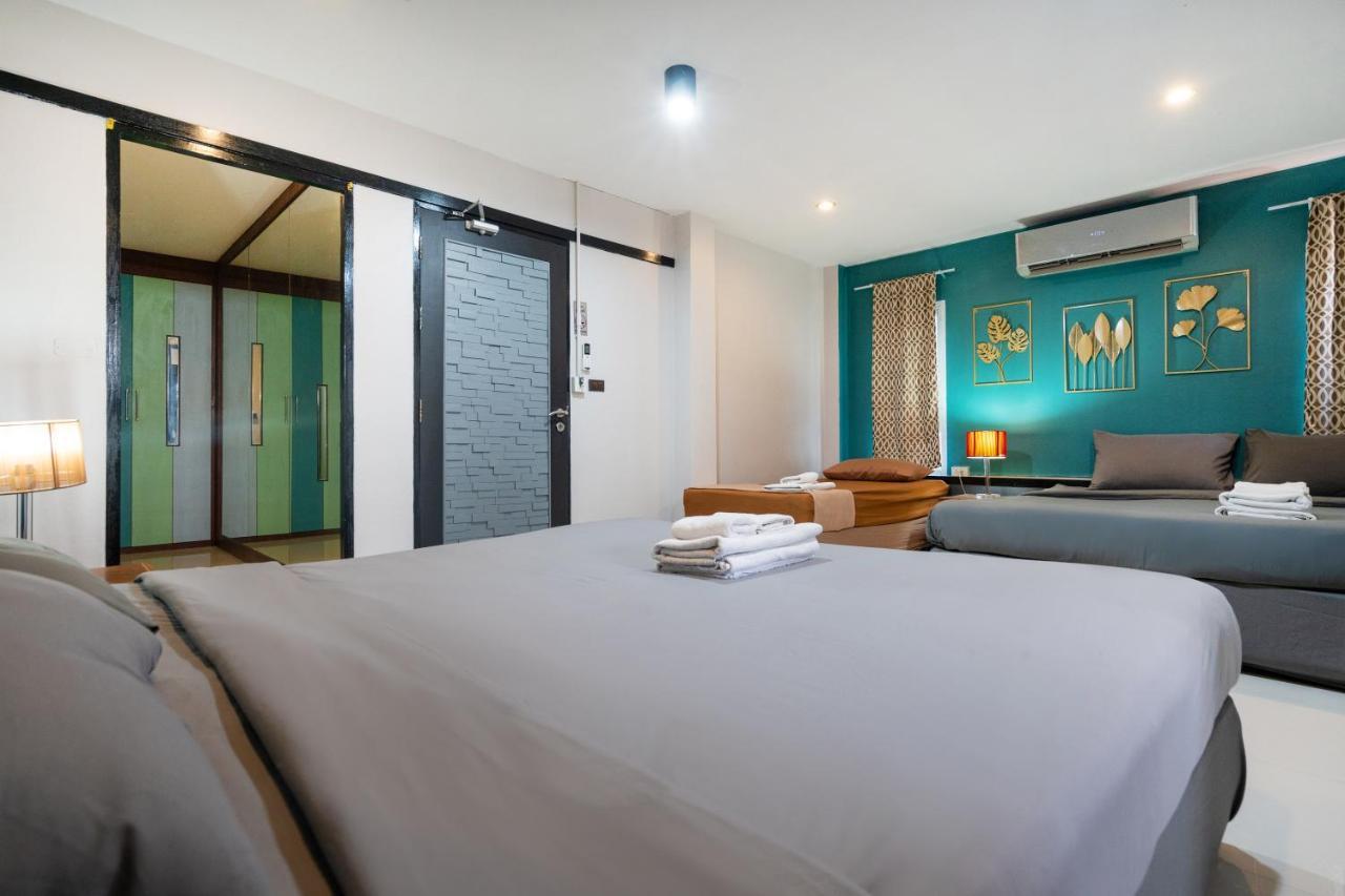 Black Pantera Hostel Patong Εξωτερικό φωτογραφία
