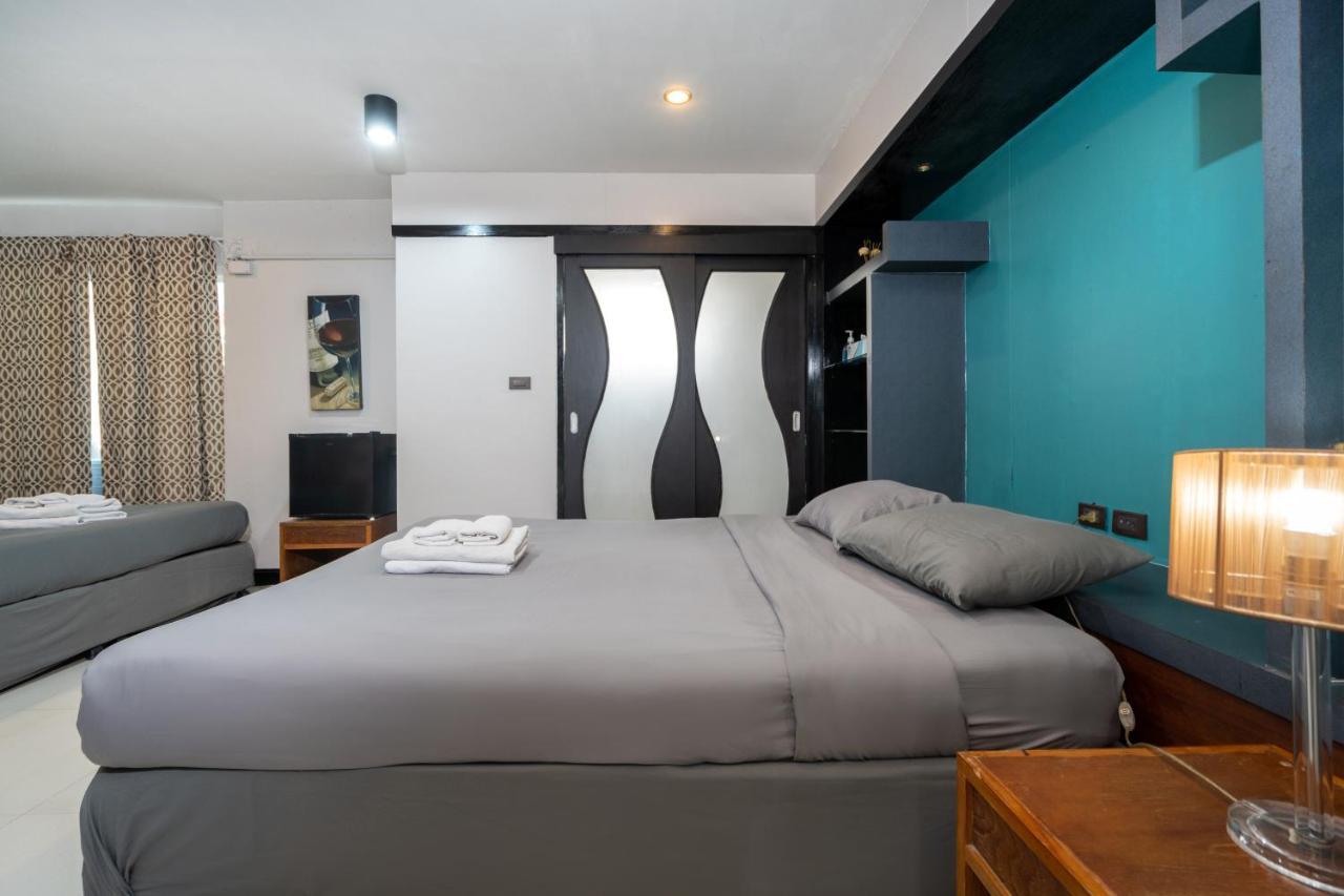 Black Pantera Hostel Patong Εξωτερικό φωτογραφία