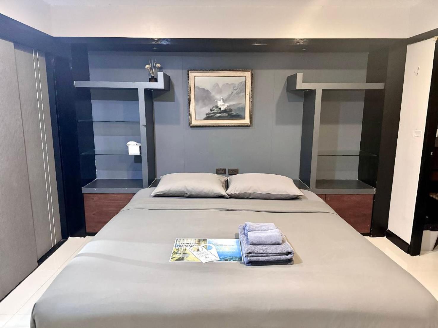 Black Pantera Hostel Patong Εξωτερικό φωτογραφία